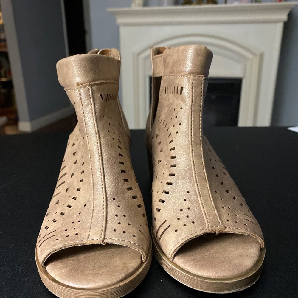 Size 12 open toe heel